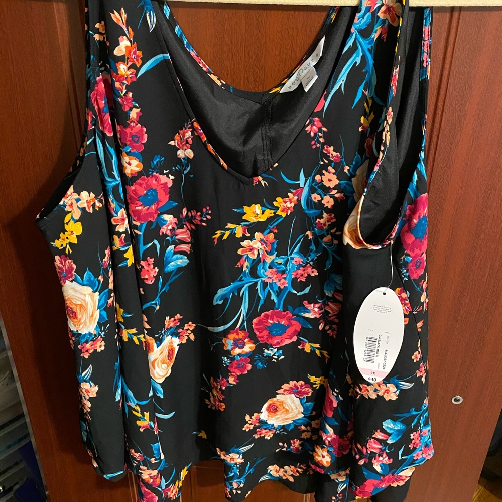 Brand new tunic tank